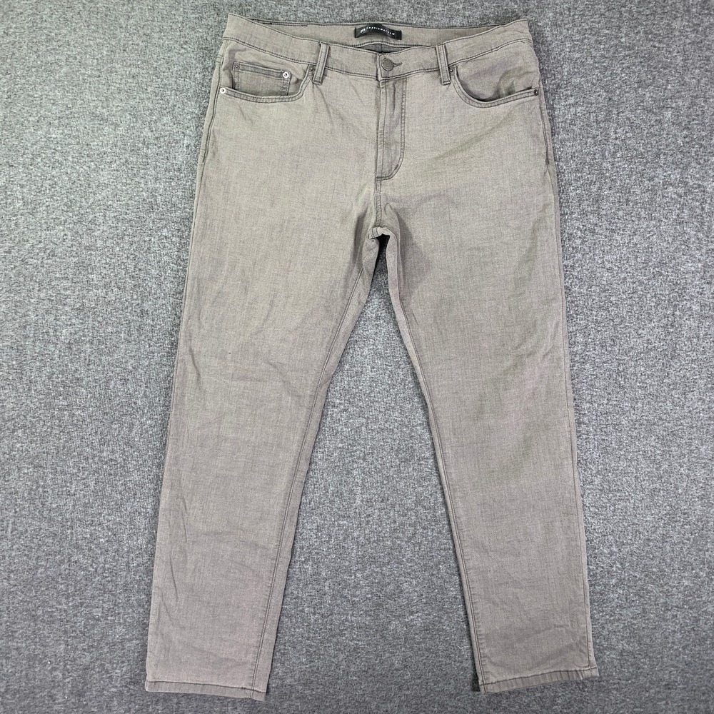 Travis Mathew Jeans Men 34x30 Legacy Featherweight Gray Stretch Pant